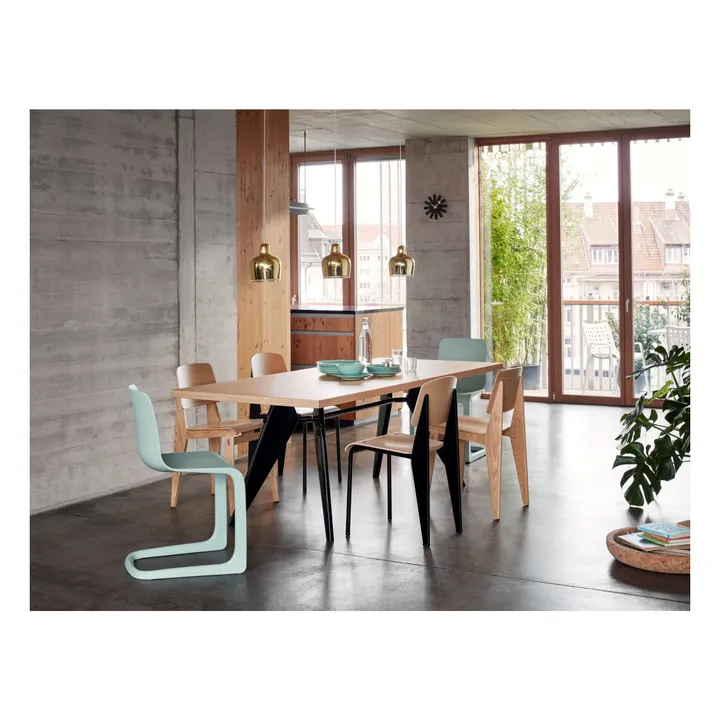Vitra Table EM - piètement noir - Jean Prouvé | Chêne