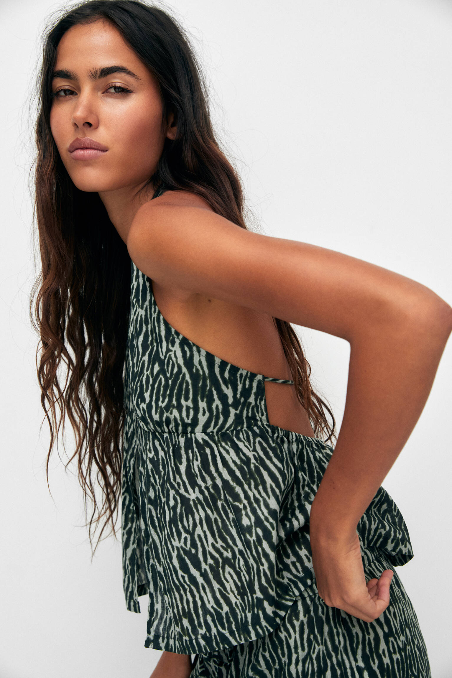 Blusa estampada tie-dye - cáqui