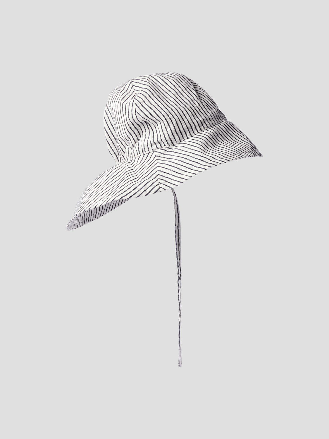 Name It Sommerhat Far
