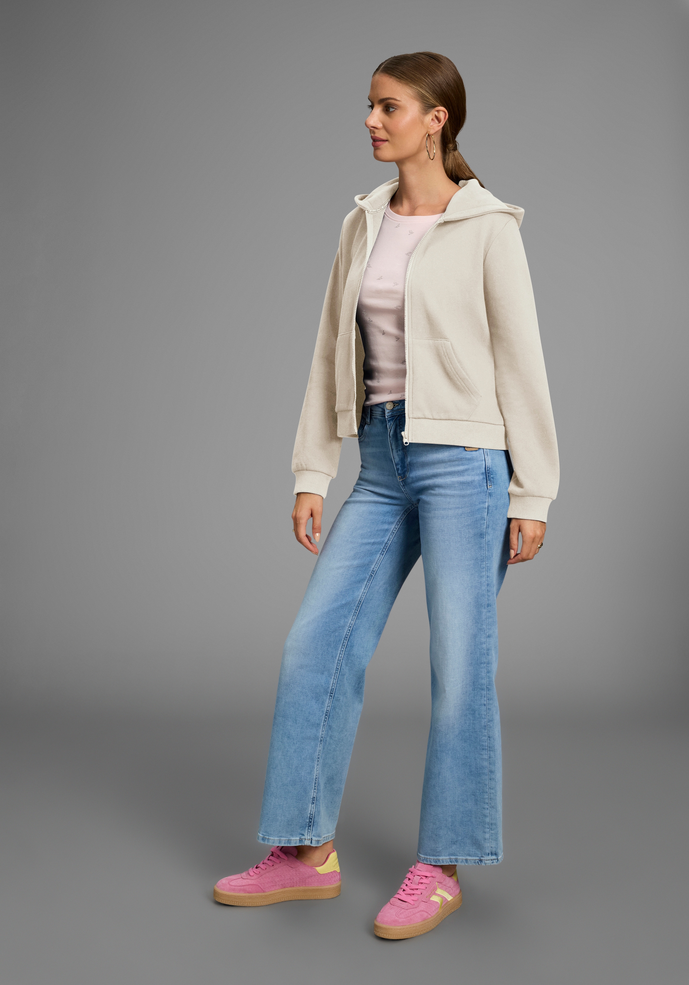 DELMAO Kapuzensweatjacke , mit Reissverschluss, Kapuze & Kängurutasche