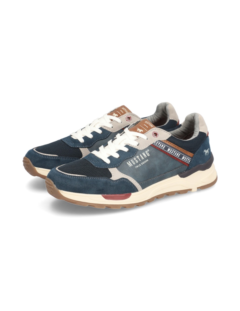 Sneaker