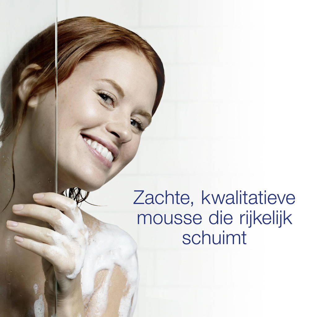 Zachte huid & luxe gevoelRose Oil doucheschuim - 6 x 200 ml