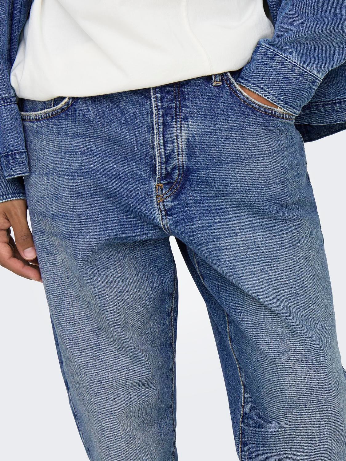 ONSYOKE Mittlere Taille Verkürzt Jeans Medium Blue Denim