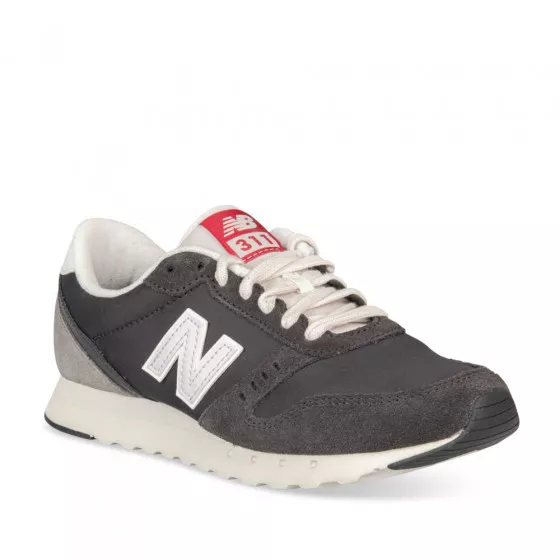 Baskets NOIR NEW BALANCE ML311