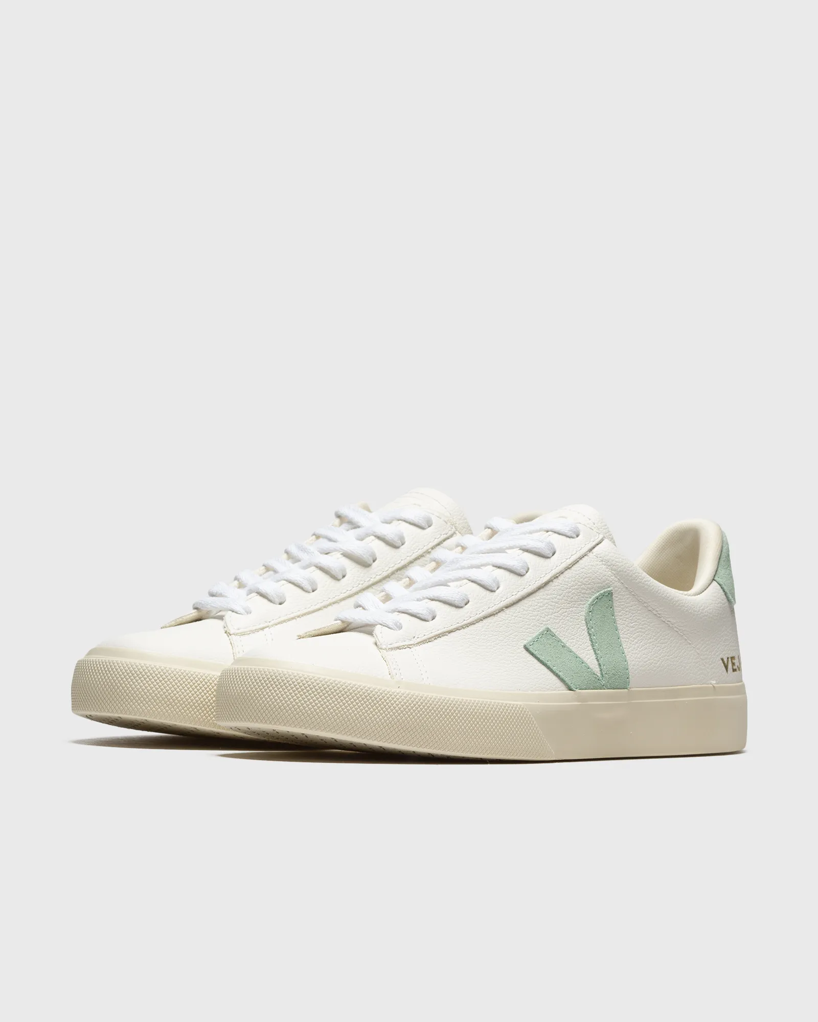 Veja CAMPO CHROMEFREE LEATHER