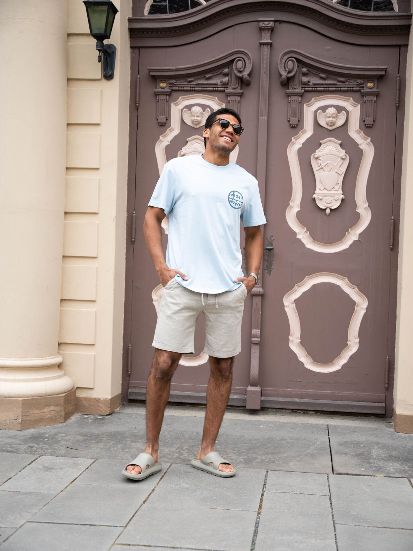Short Sleeve Relaxed Tee