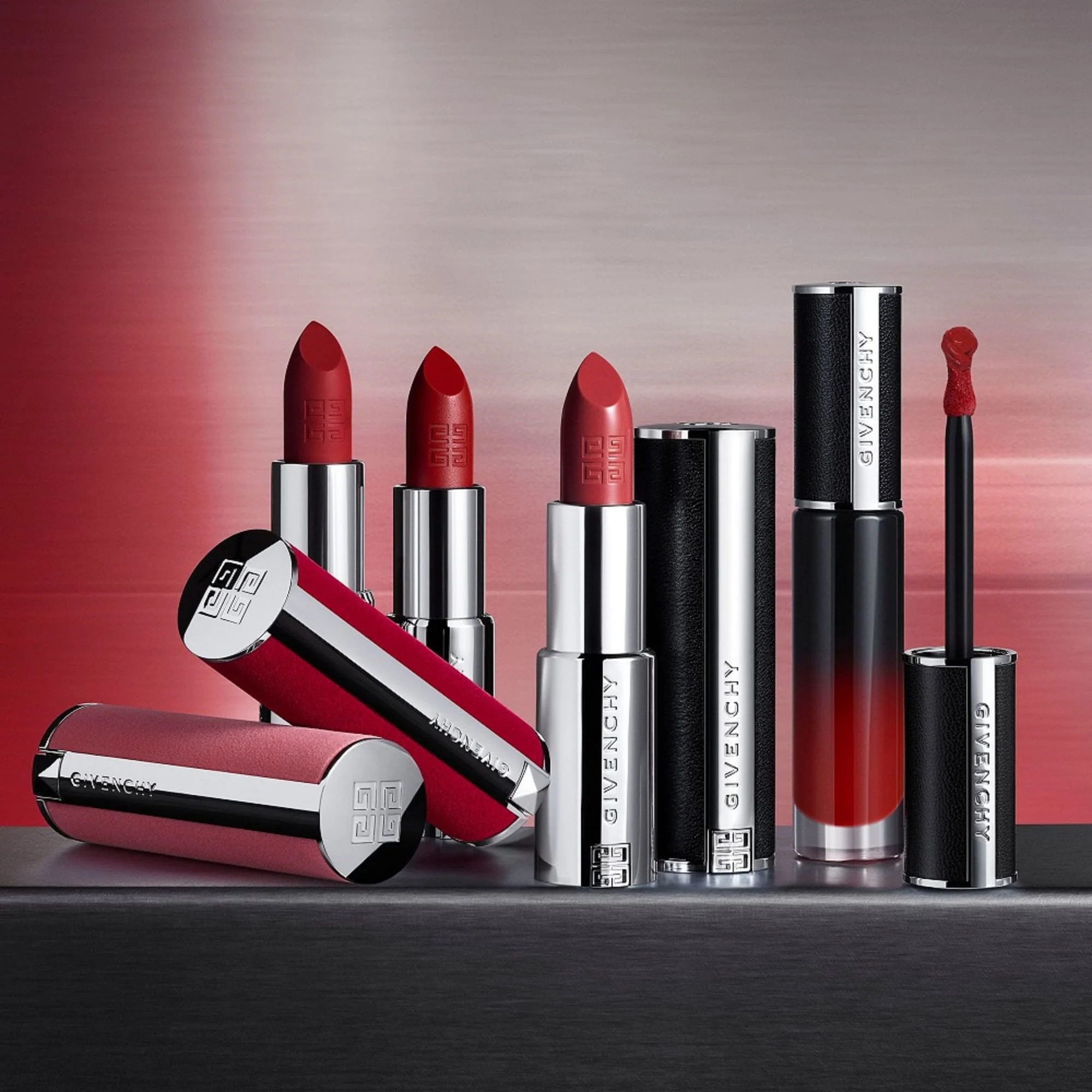 Le Rouge Deep Velvet - Rouge à lèvres fini mat poudré |- Rouge Santal - 19