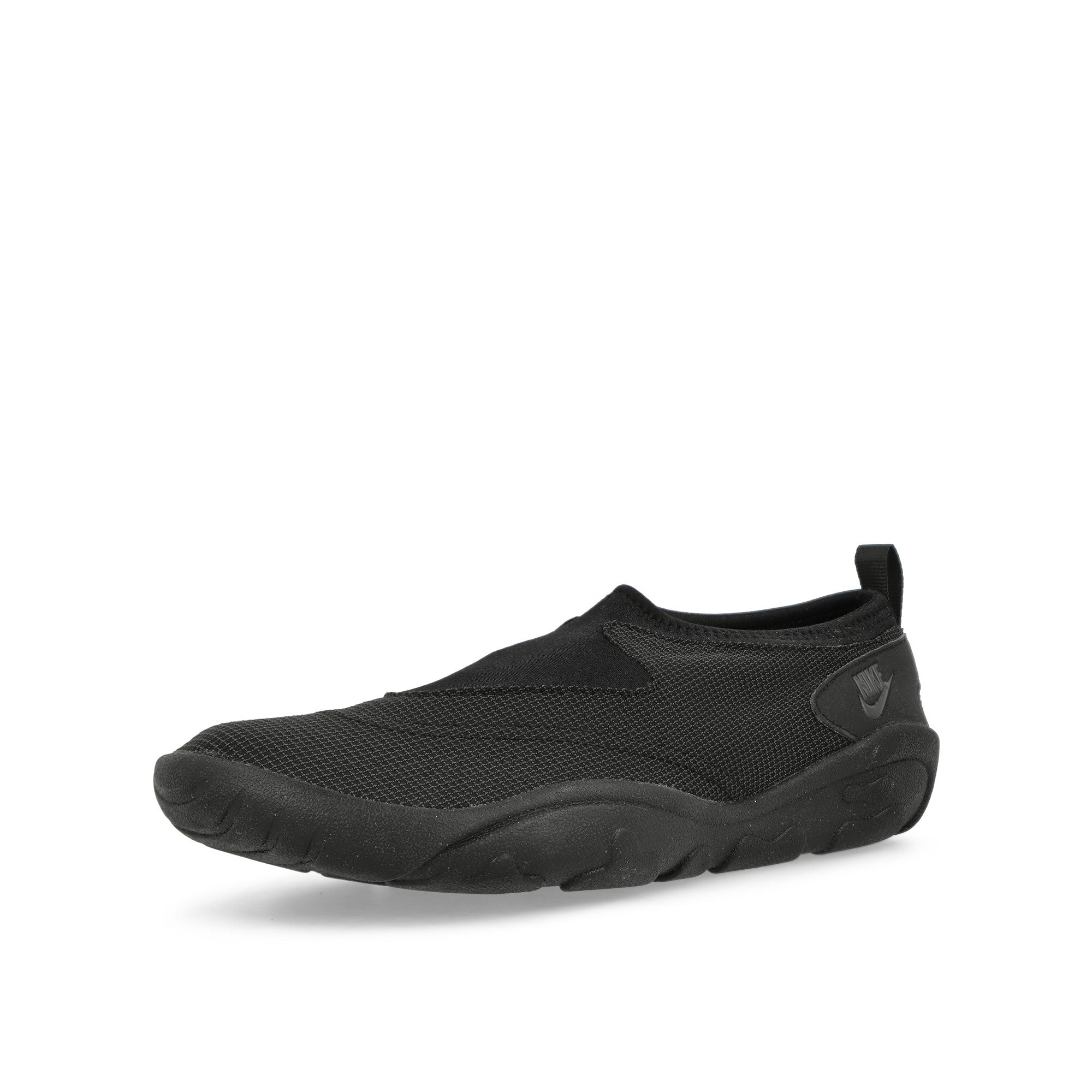 Nike<br>Aqua Turf