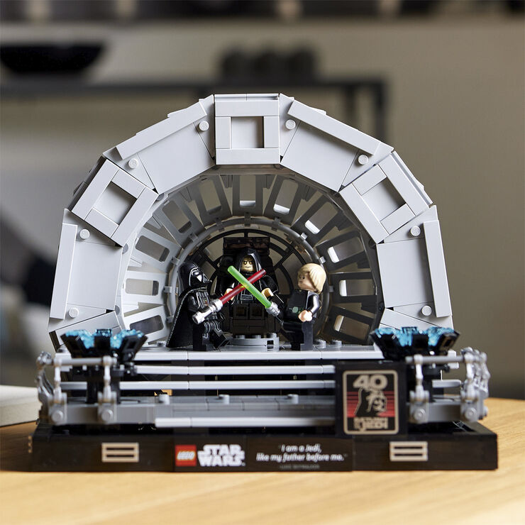 Star Wars Diorama m/ Kejserens tronsal 75352