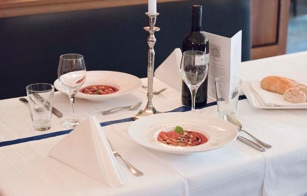 Historisches Dinner in München als Geschenk I mydays