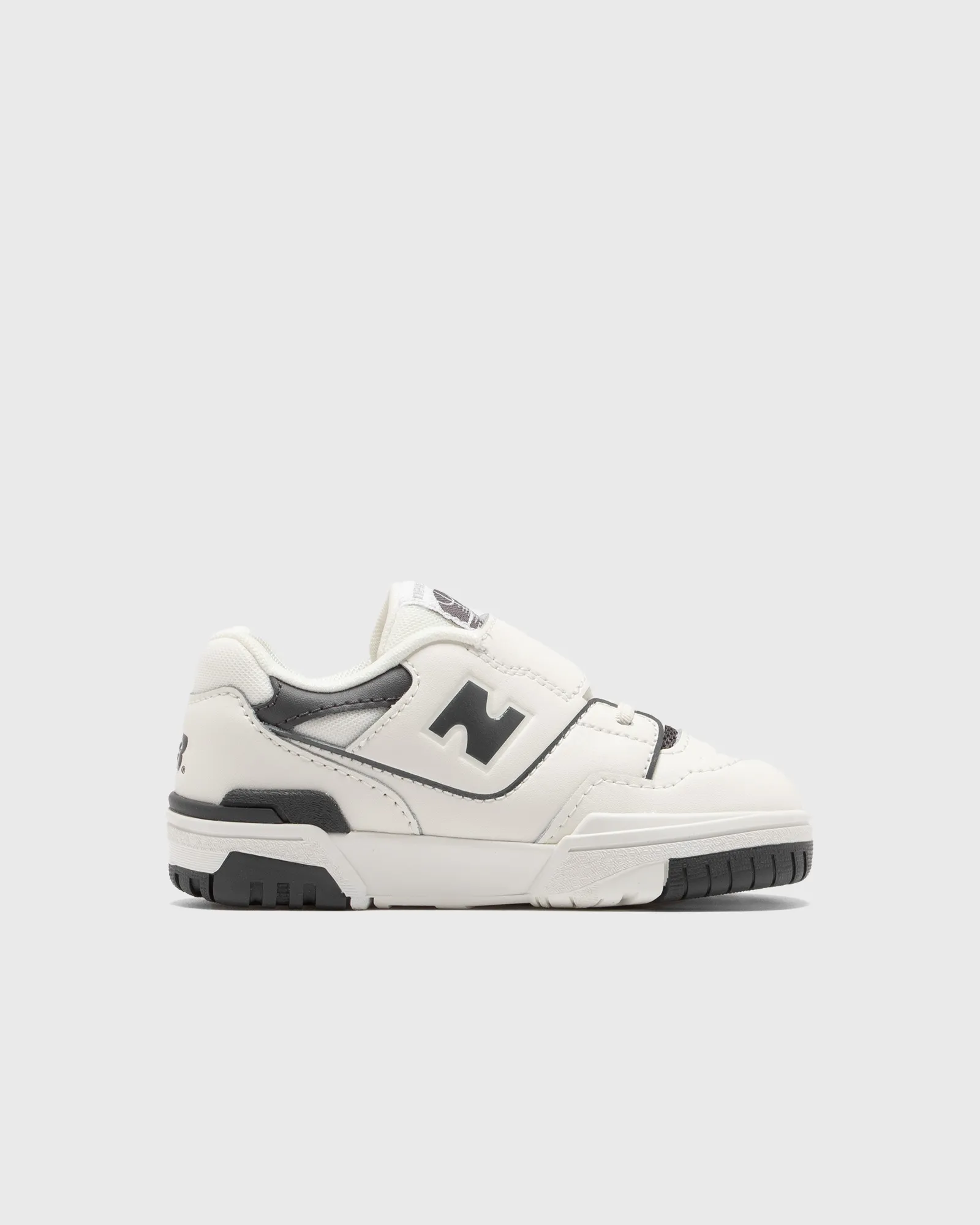 New Balance 550