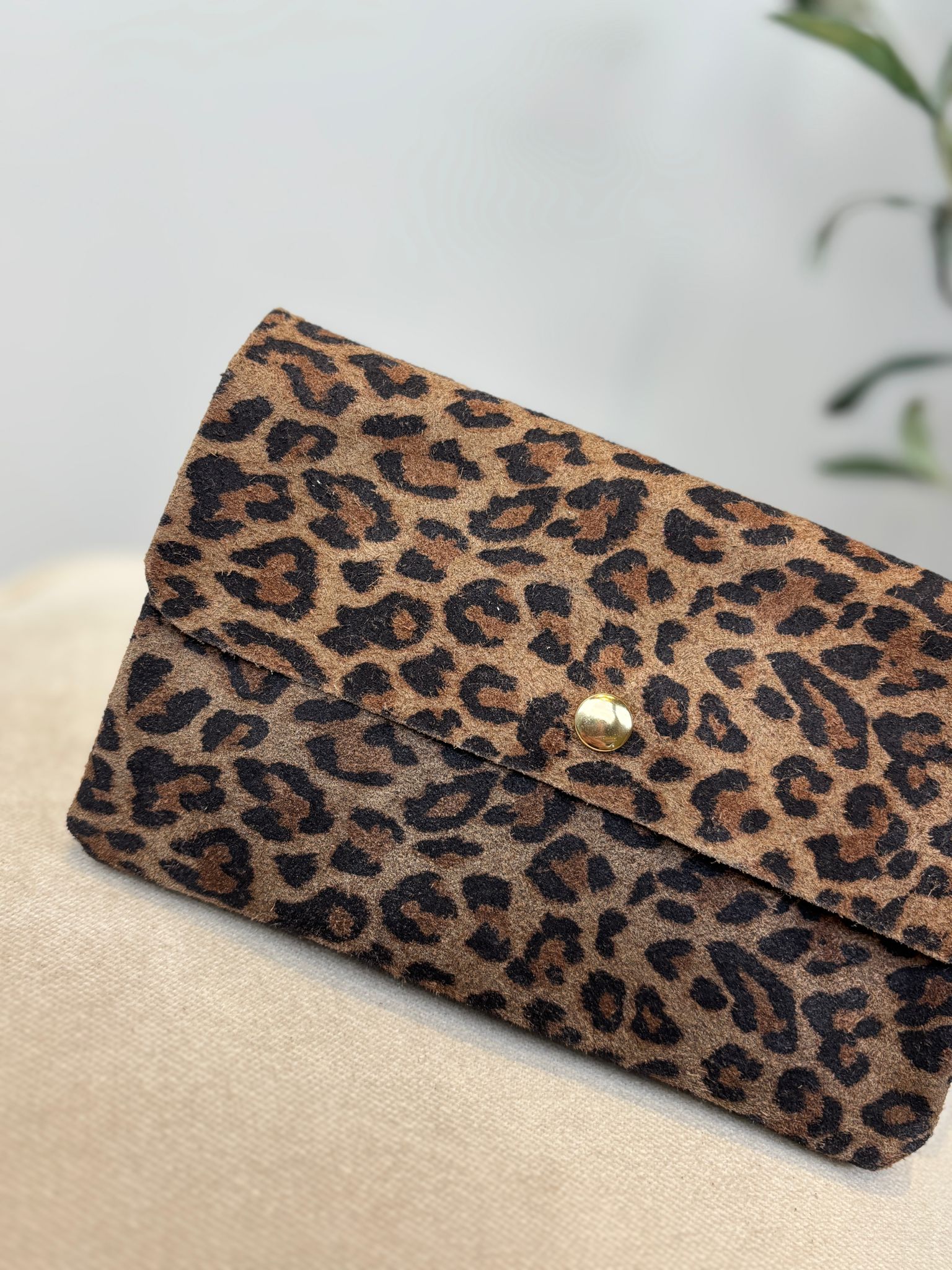 Misa Bag - Suede Luipaard