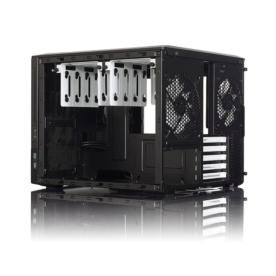 Fractal Design Node 804 Black Window
