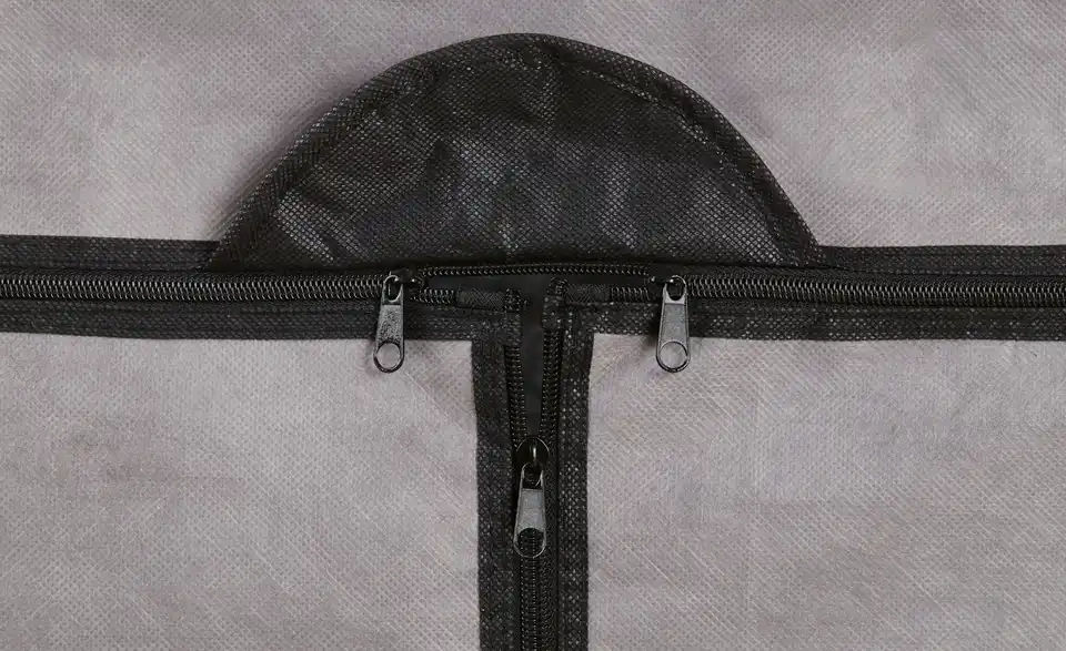 Kleiderschrank Intra