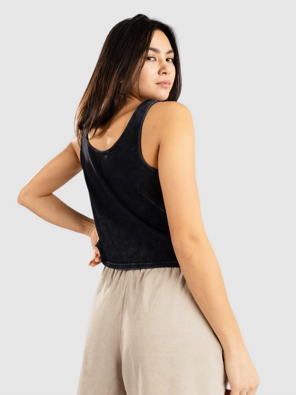 Kazane Elaina Tank Top black