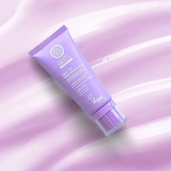 Creme facial revitalizante matinal Natura Siberica Blueberry Siberica FPS 20 50 ml
