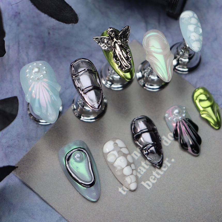gracienorm - Angel Metallic Almond Press On Nail