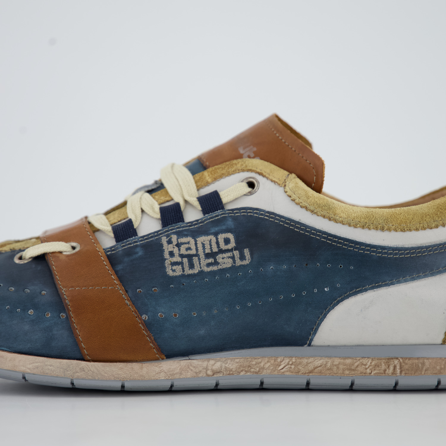 Kamo-Gutsu Halbschuhe
