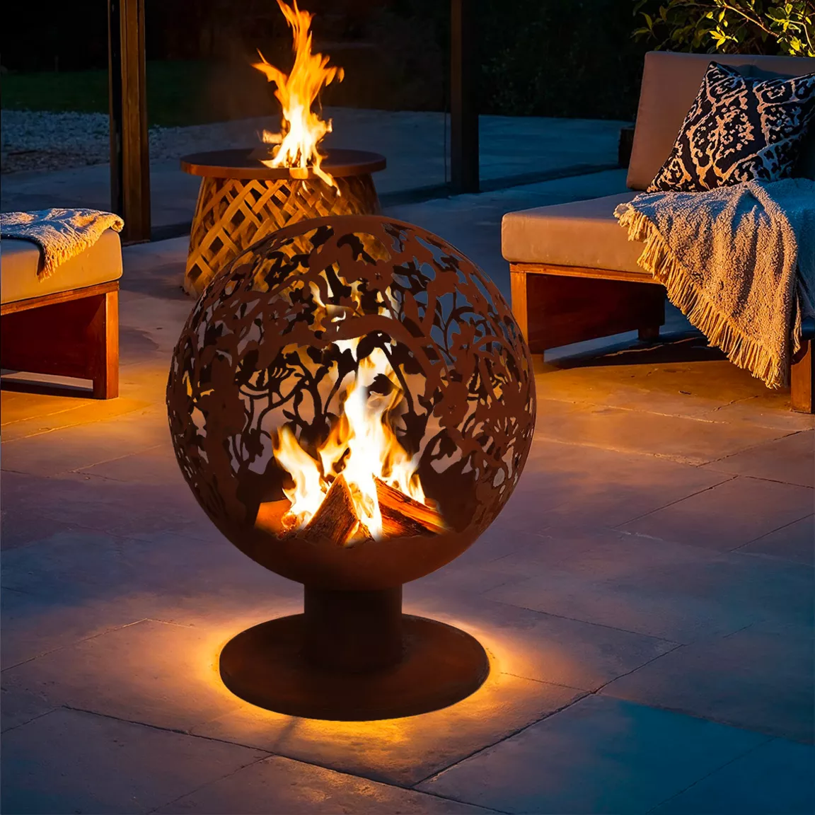 Cheminée brasero extérieur (D50 x H63 cm) Ajourée Rouille