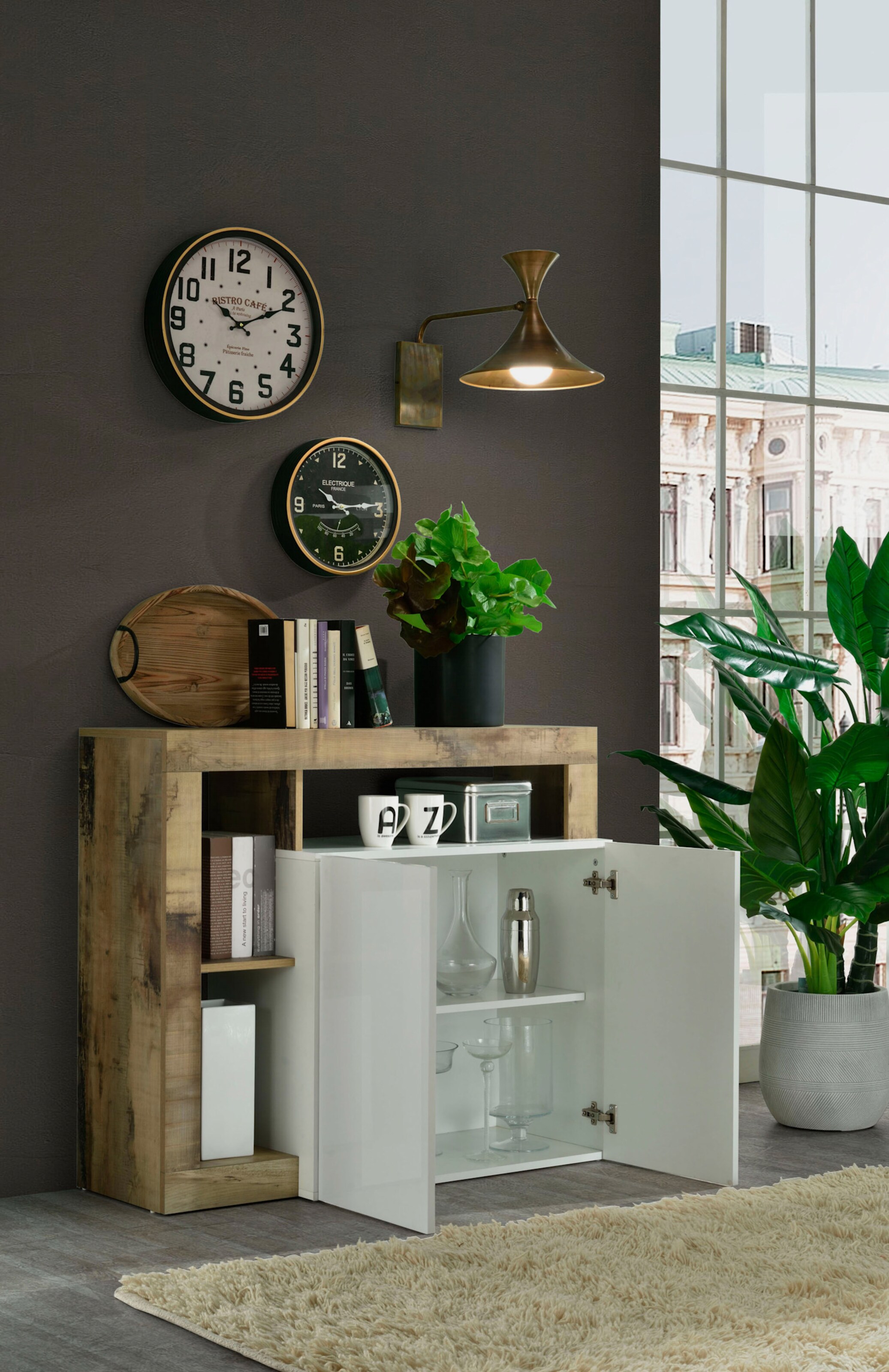 Sideboard
