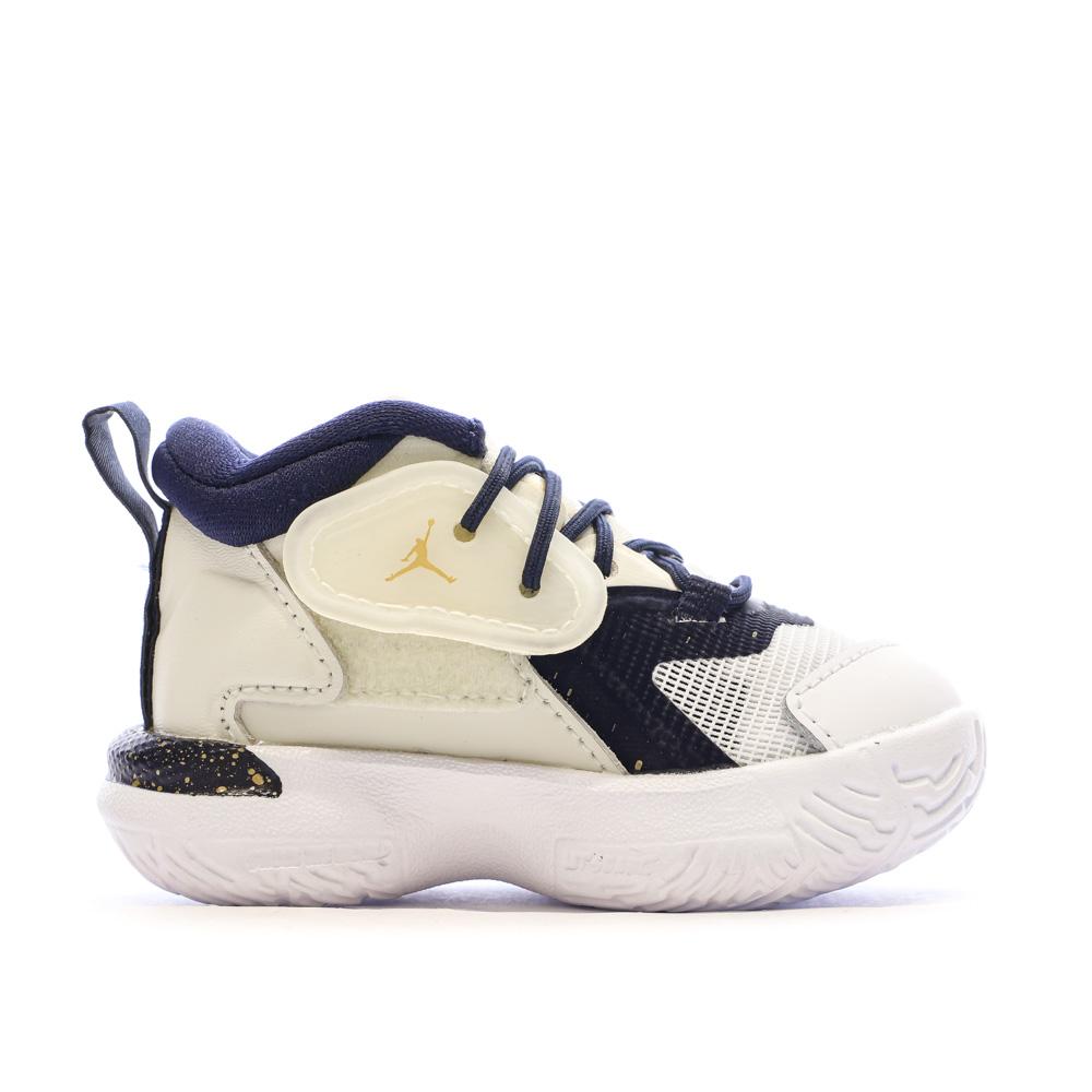 Nike Baskets Blanches/Noires Garçon Nike Jordan Zion 1