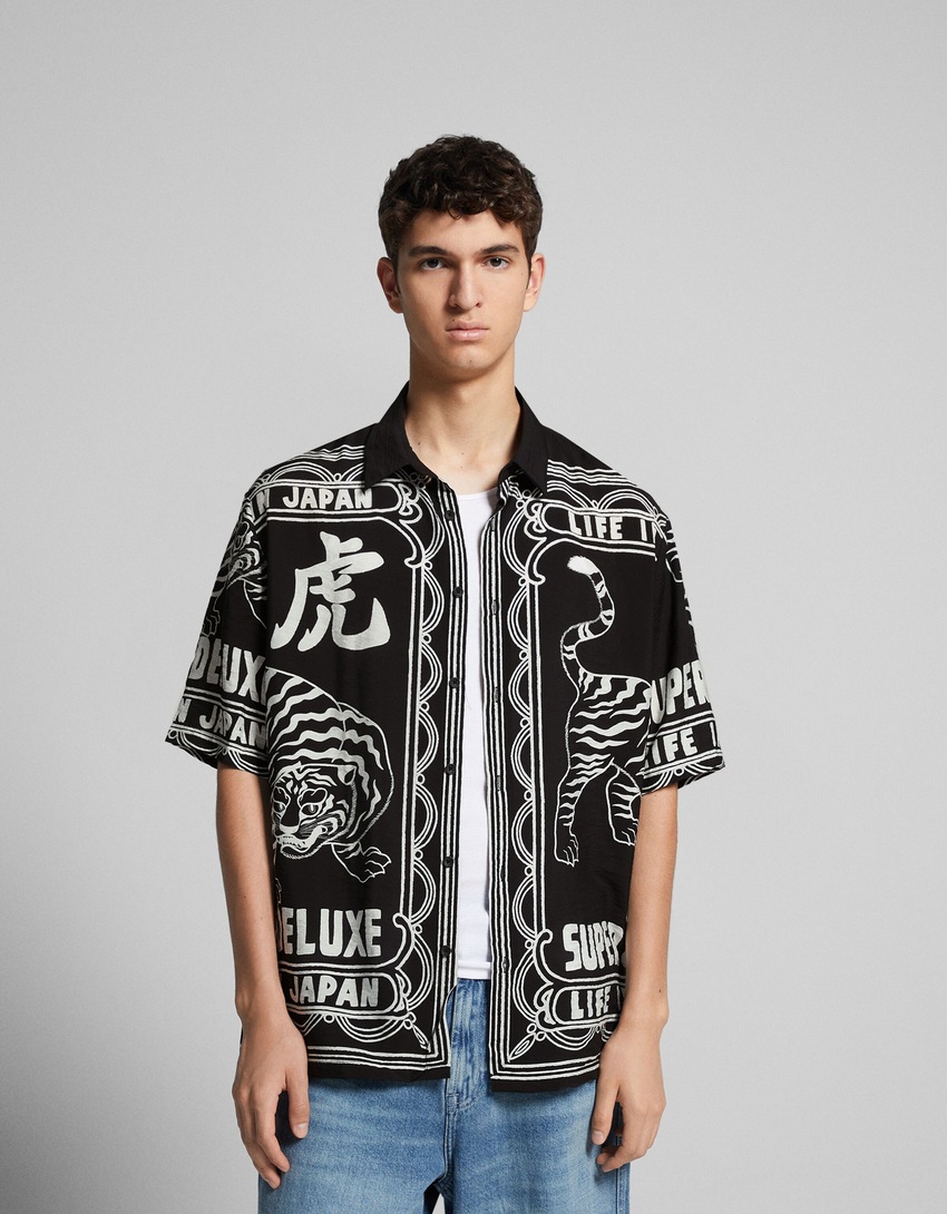 Camisa de manga curta estampada