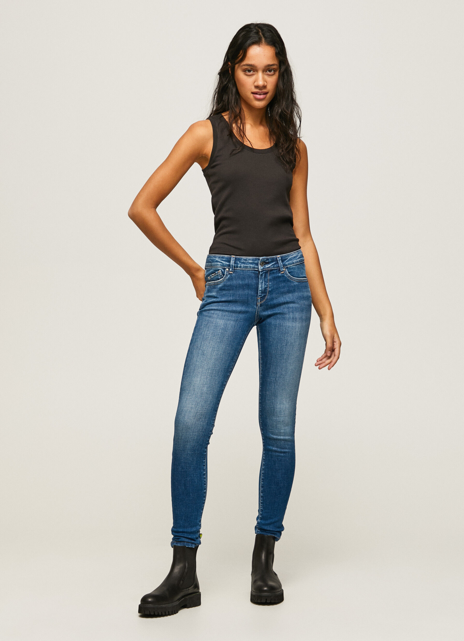 Calça jeans skinny pixie de comprimento médio - jeans