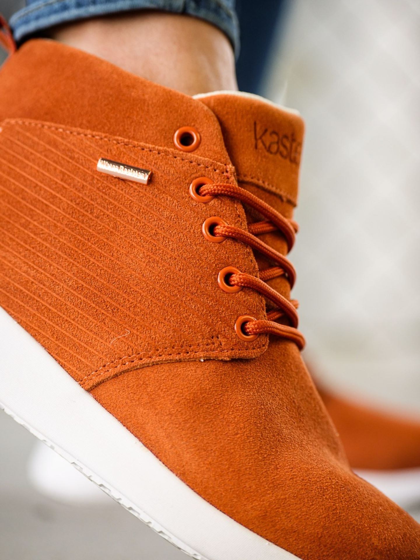 Madla WR Leather