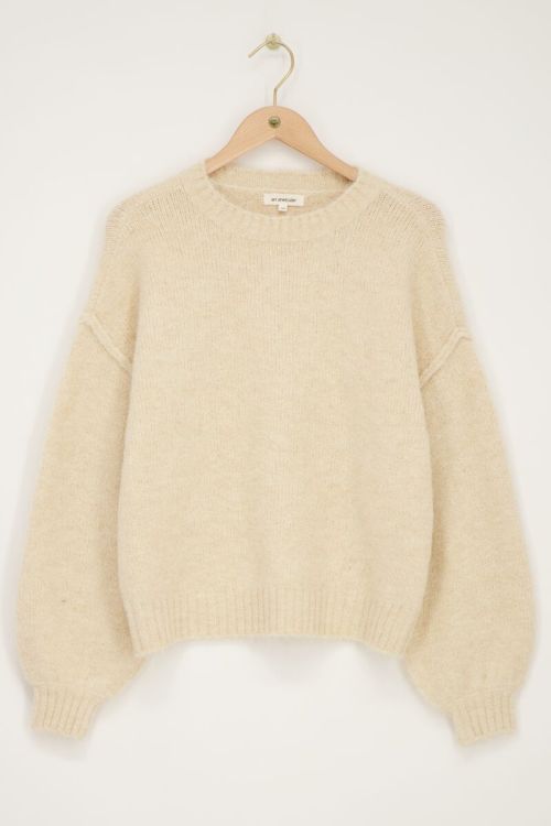 Beige oversized trui met ballon mouwen