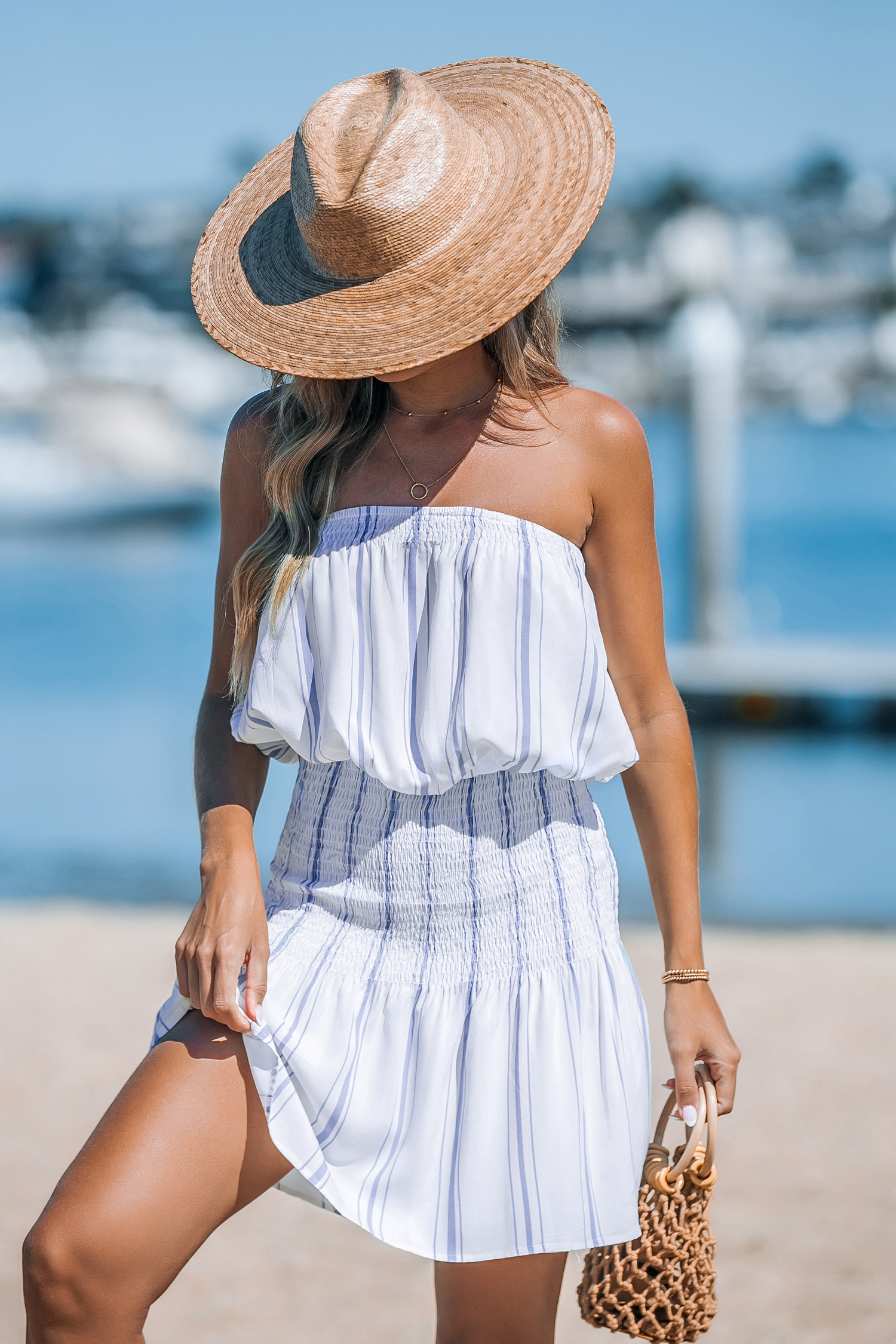 Robe mini tube à rayures et smocks