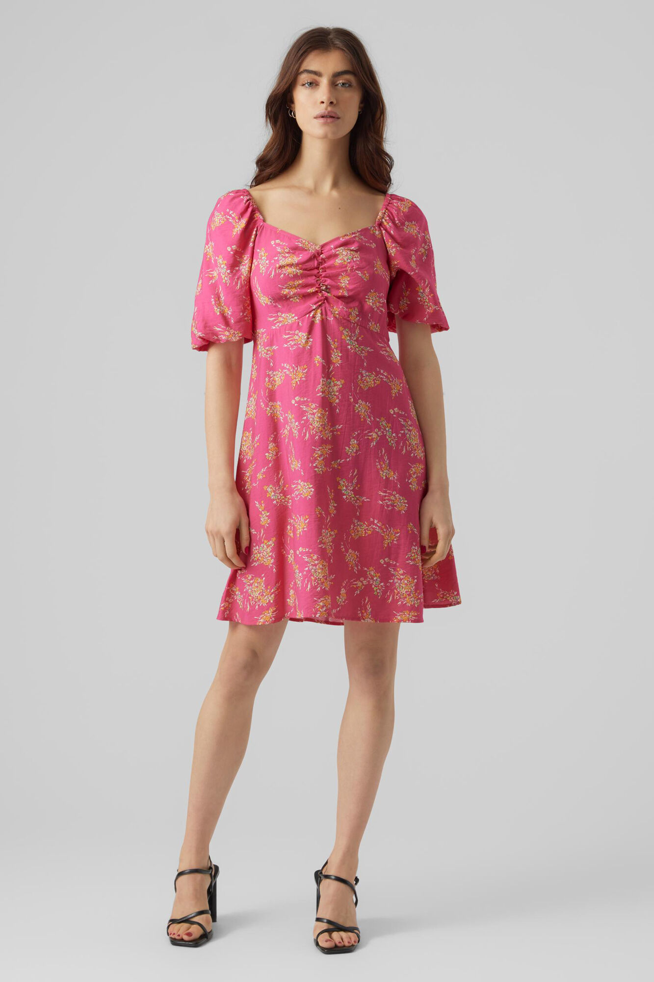 Vestido curto de manga 2/4 - Rosa