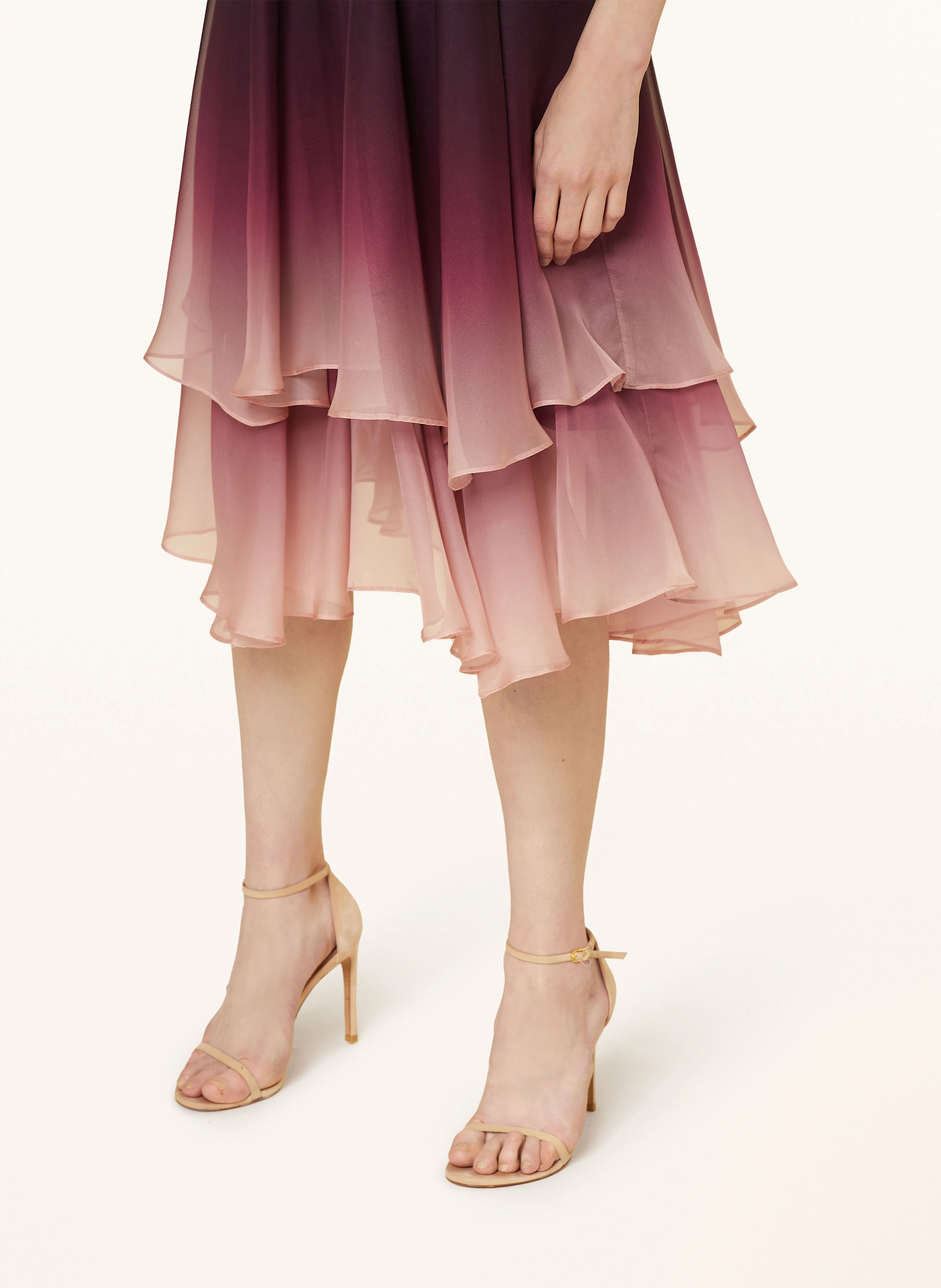 Phase Eight Kleid MAYBEL mit Cut-out und Plissees