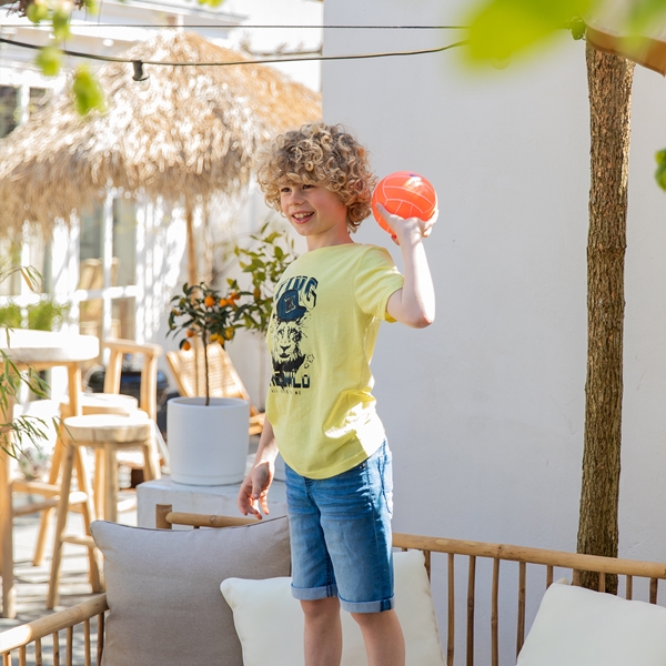 Unsigned kinder T-shirt geel met leeuwenkop