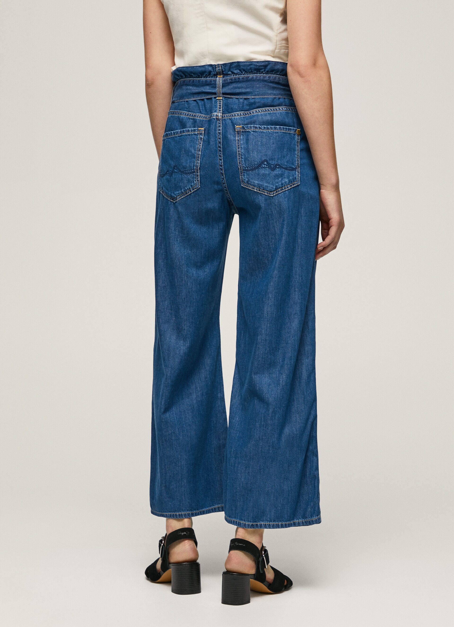 JEAN DAISY FIT ANCHO TIRO ALTO - jeans