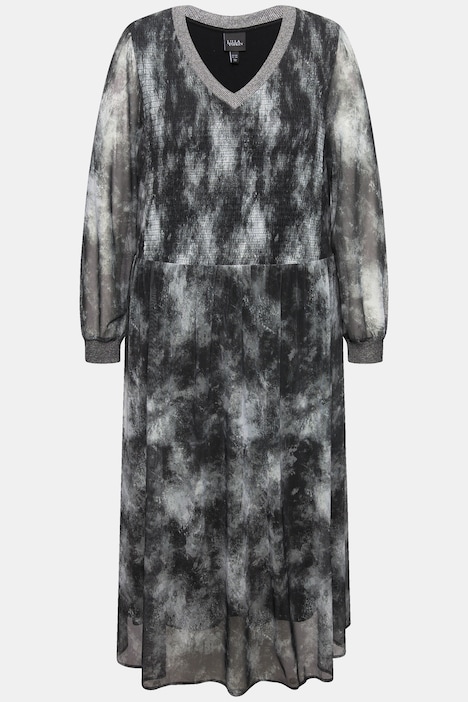 Smok-Midikleid, Batikmuster, V-Ausschnitt, Langarm