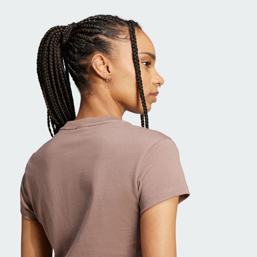Adidas Original T-shirt slim Essentials