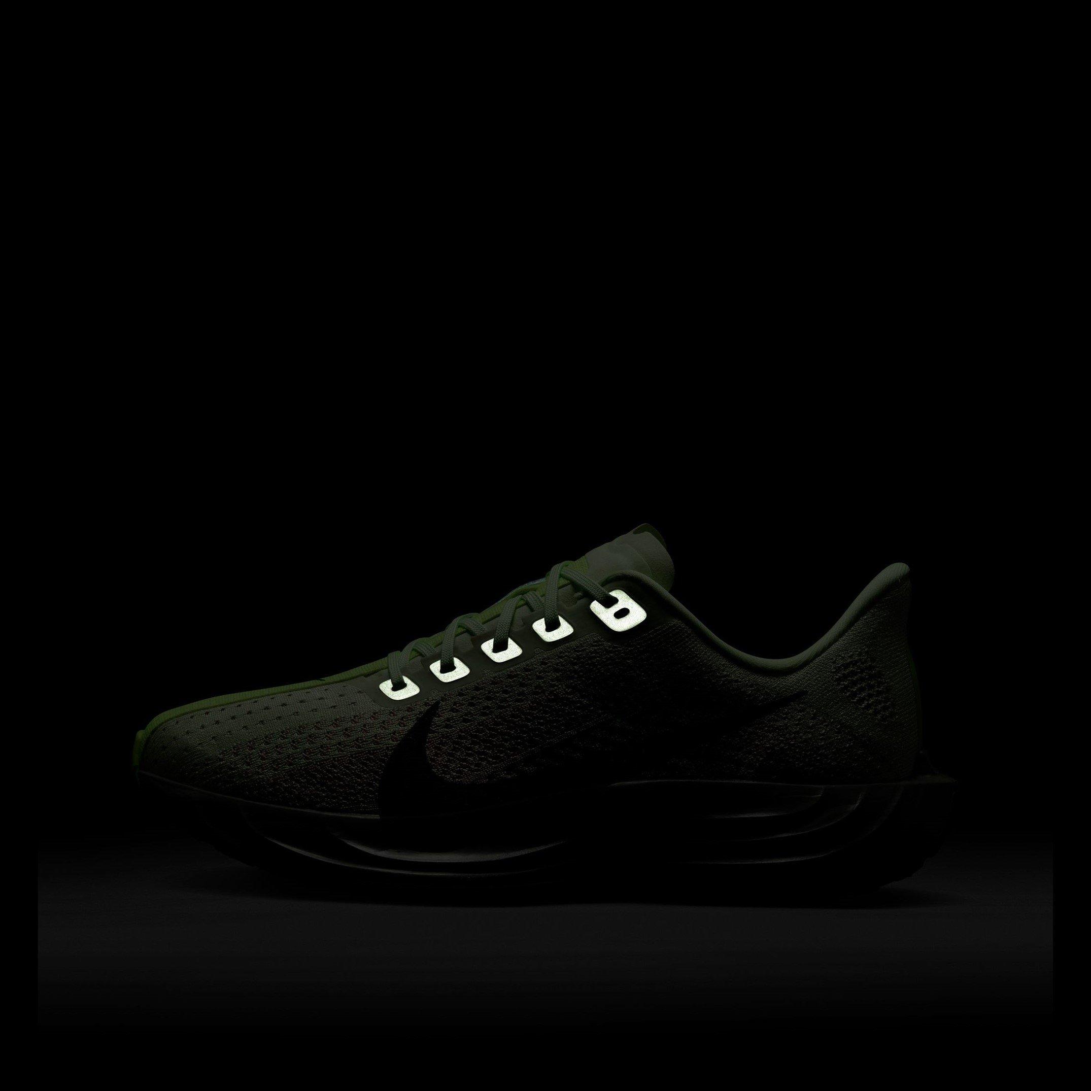 Nike Pegasus Plus Trainers Womens