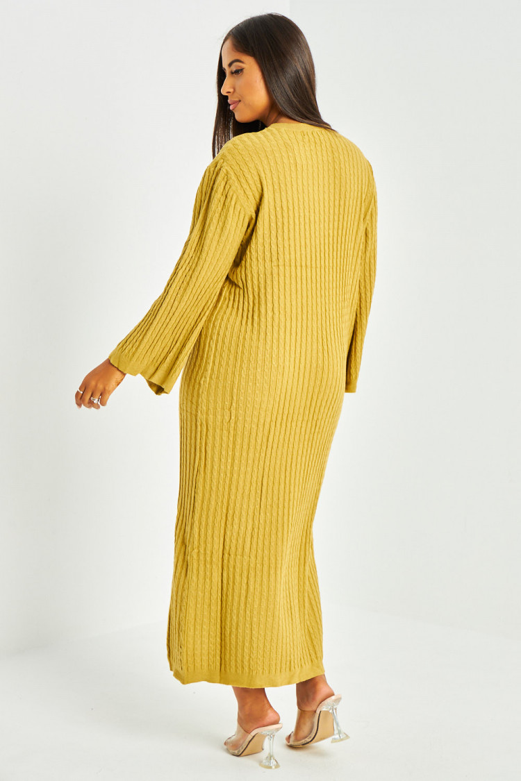 Robe pull moutarde torsadée