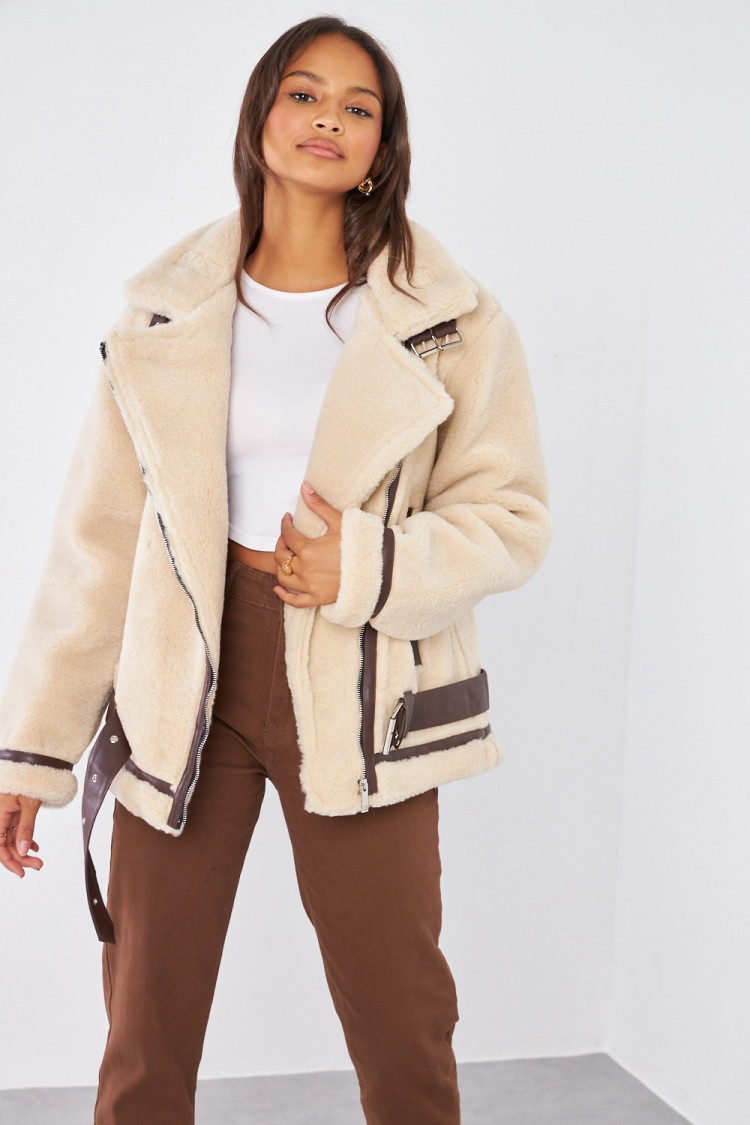 Perfecto beige en fourrure