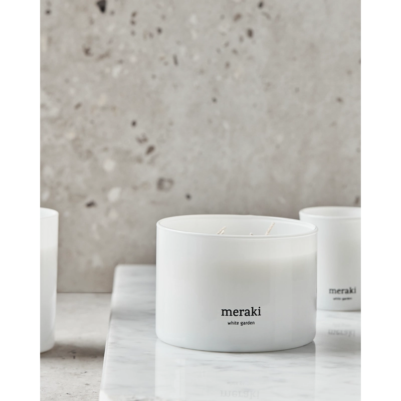 Meraki Scented Candle 340 gr. - White Garden