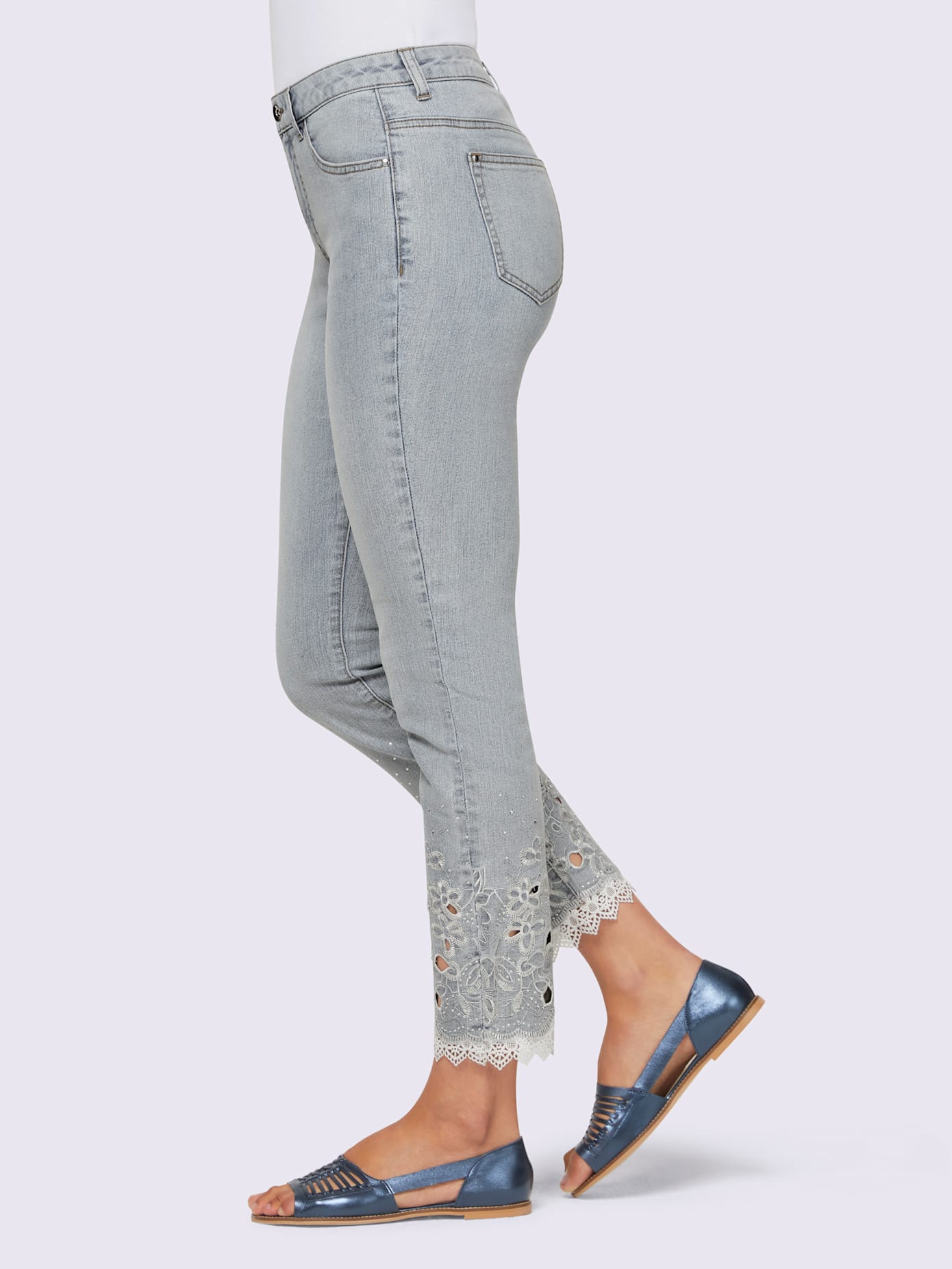 Jean superbe broderie ajourée