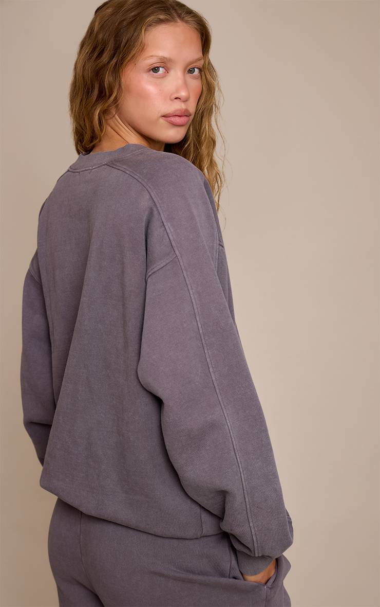 Charbon Sweat-shirt Délavé À L'acide Avec Broderie En Point De Croix