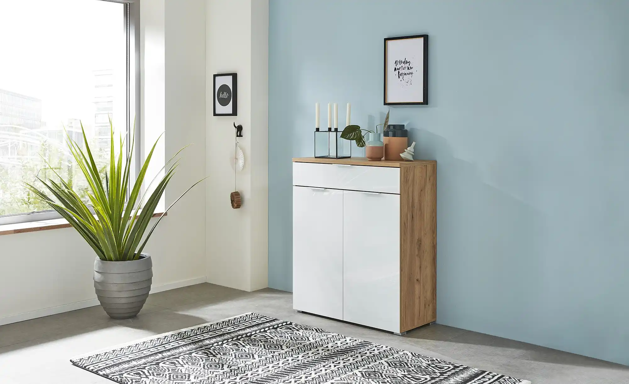 uno Sideboard Bent