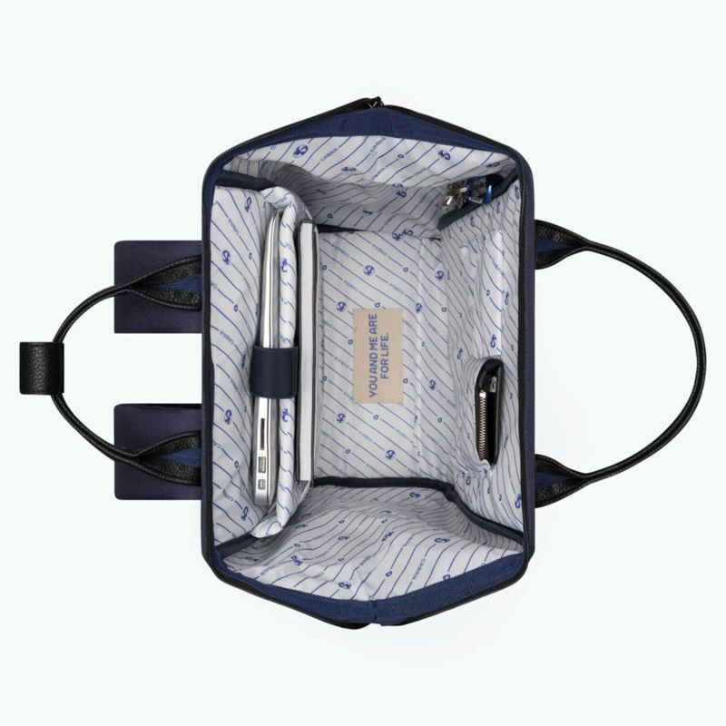 Sac à dos Adventurer Maxi 25 litres + 2 grandes pochettes Dusseldorf