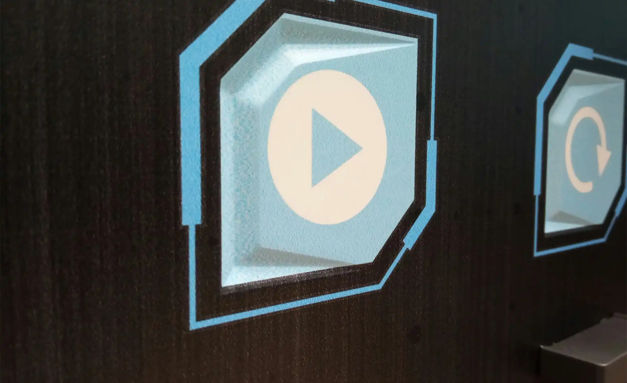 Schiebetürenschrank Gamer