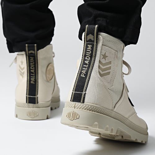 Boots Pampa Hi Army 78583 Sahara