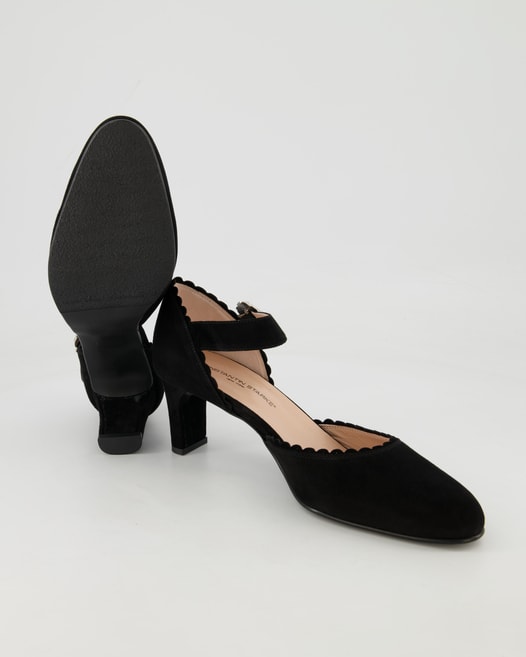 Konstantin Starke TR02-056 Pumps in Schwarz