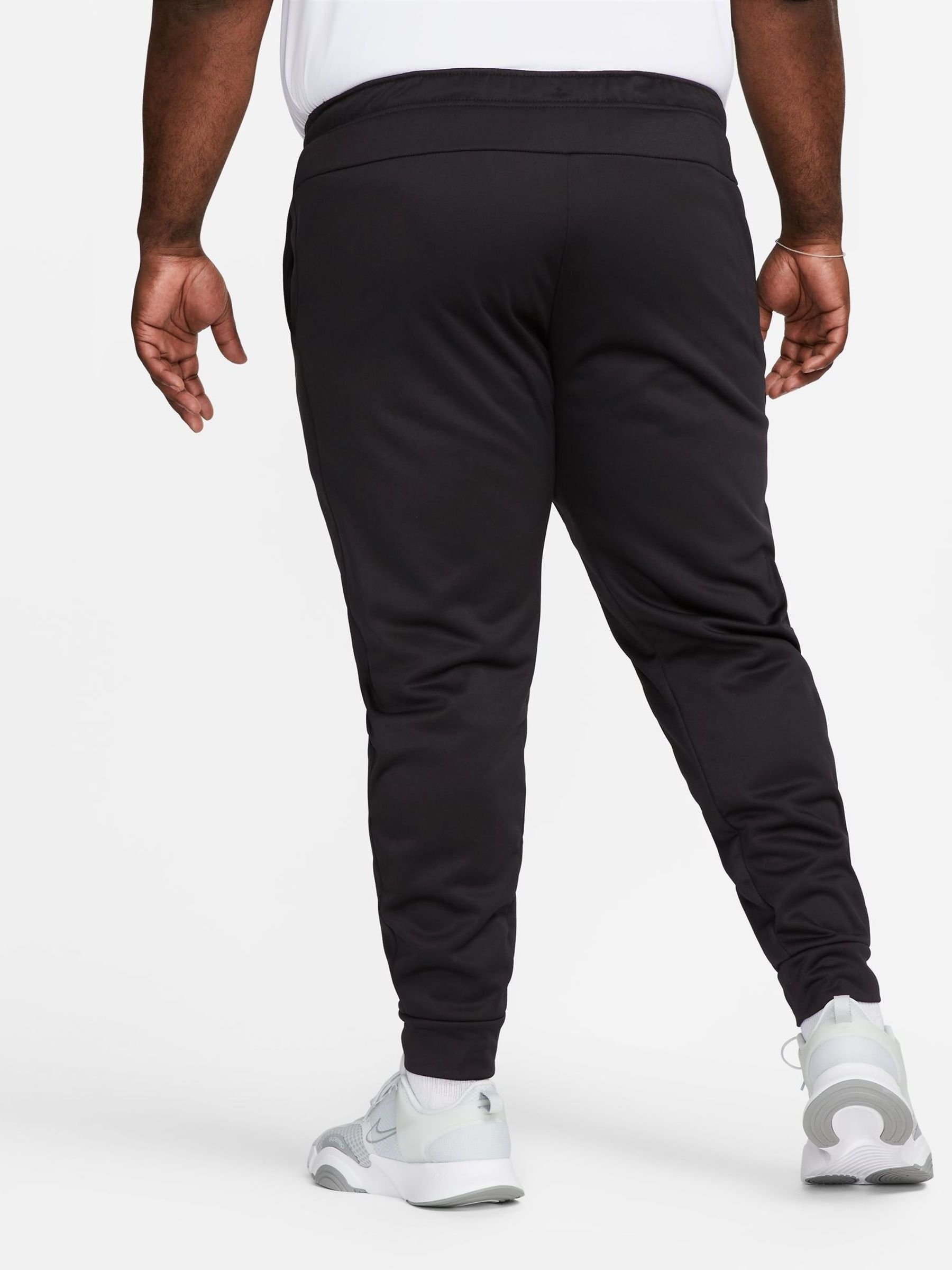 Zwart - Nike Therma-FIT trainingsjoggingbroek