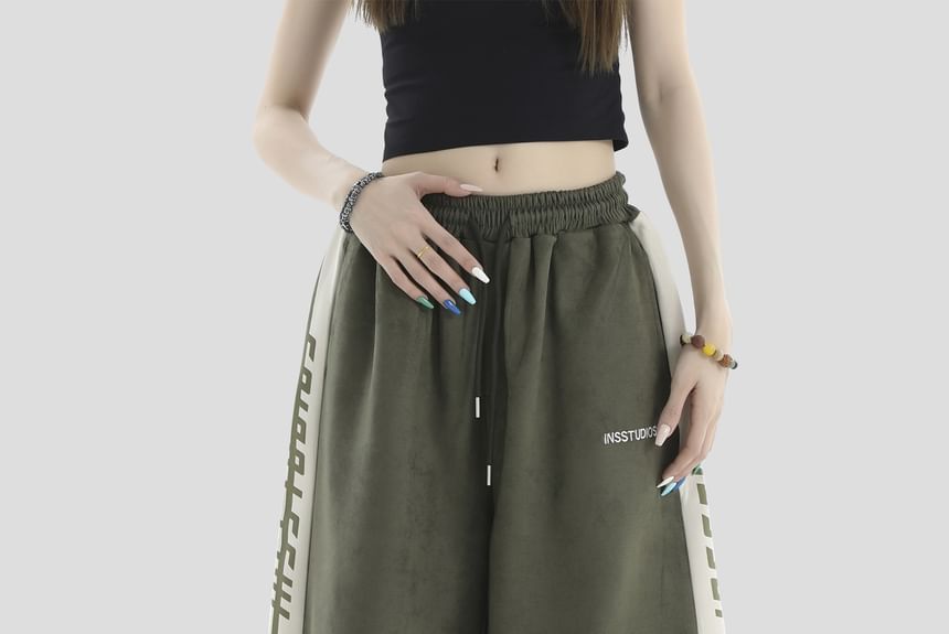 Banash - Shorts met elastische taille en letters
