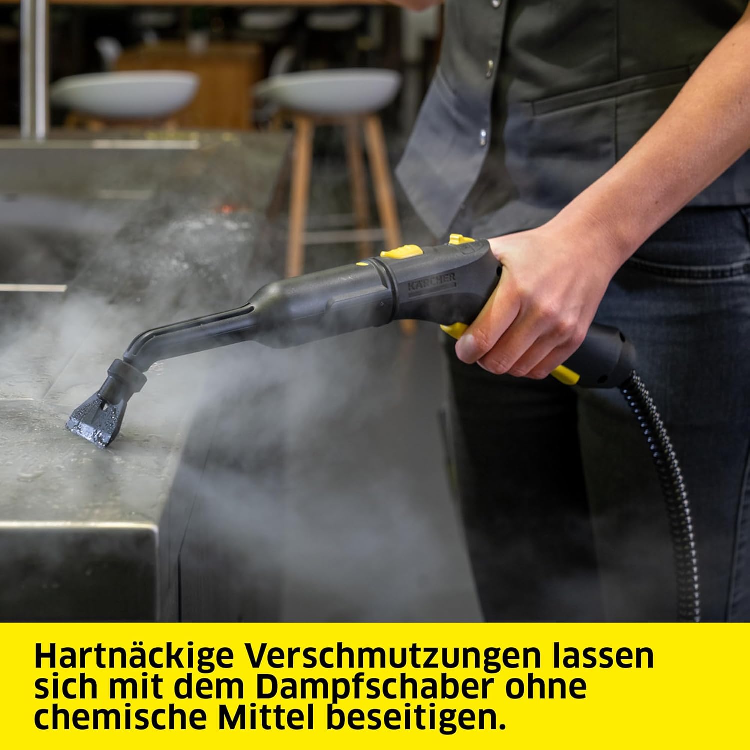 Kärcher Dampfreiniger SG 4/2 Classic, Dampfdruck: 4 bar, Tank: 0,5 l Kesselinhalt + 1,5 l Frischwassertank, Handdüse mit Bürste, 2,5 m Dampfschlauch, Powerdüsenset, Flachbürste